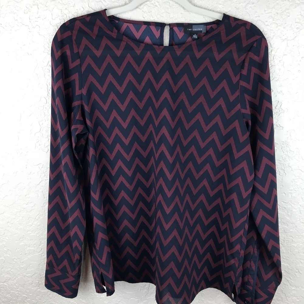 The Limited womens top blouse LS Chevron print